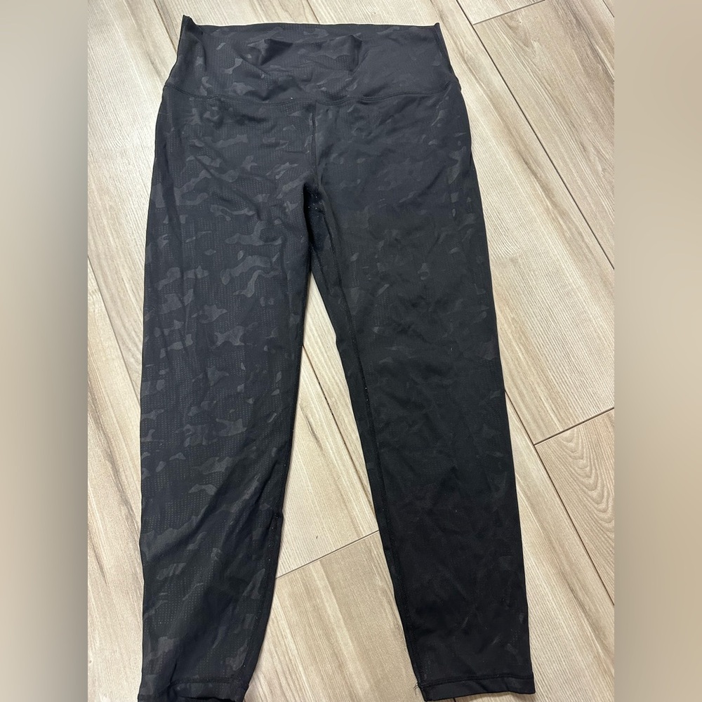 Zyia Black Camouflage Leggings
